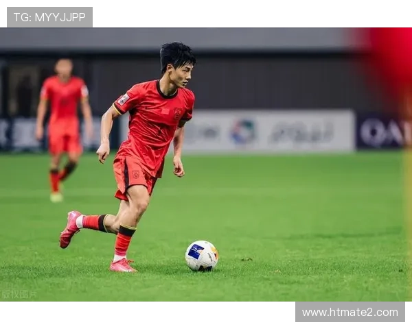 足球新星综合表现稳健，近期状态持续提升