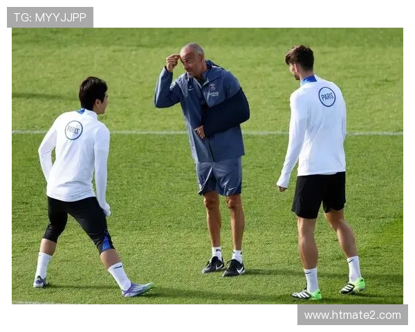 巴黎圣日耳曼战术失衡与更衣室问题显现，球队稳定性面临考验